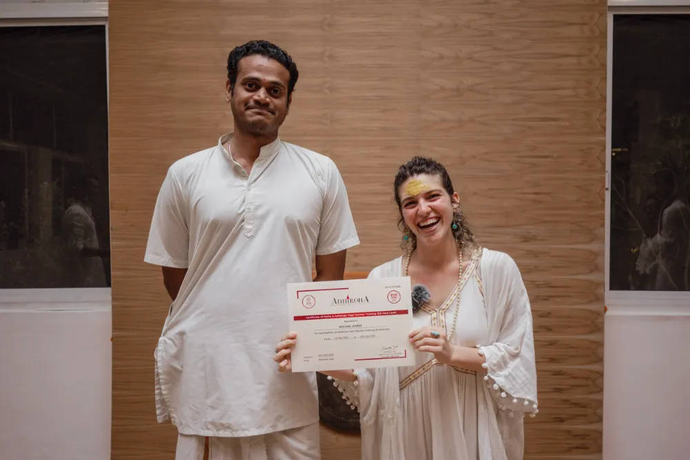 Graduation and certification day at Adhiroha yoga school — photo 9