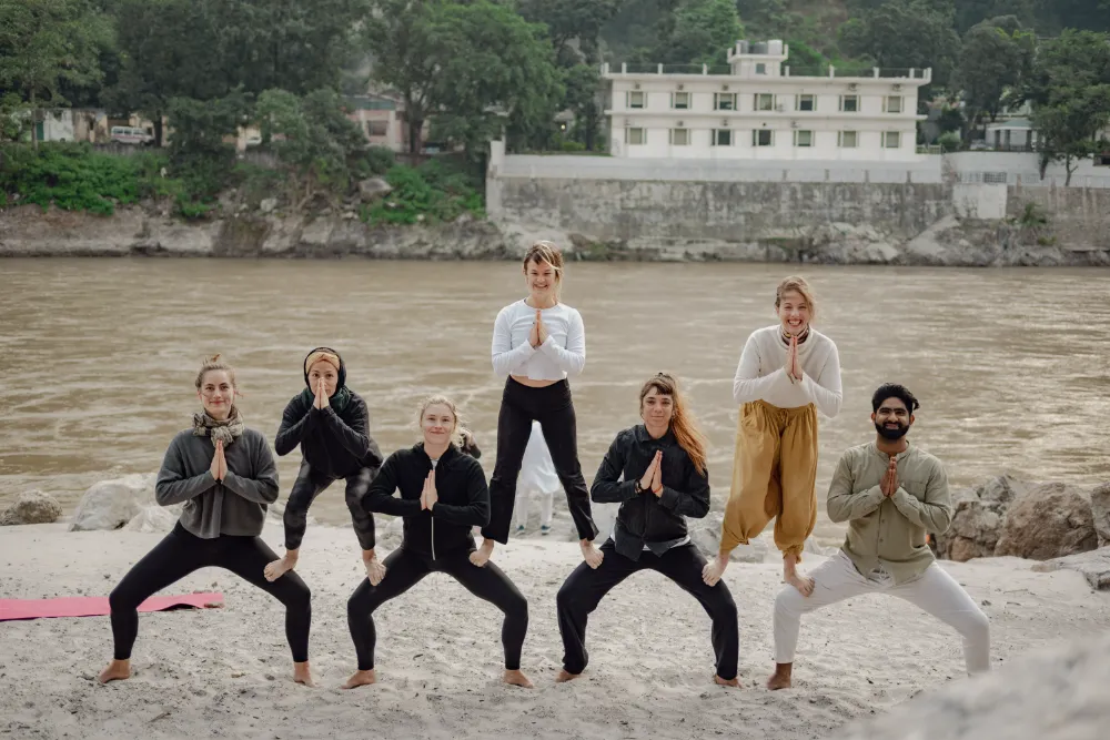 Student excursion around Rishikesh with Adhiroha yoga school — photo 15