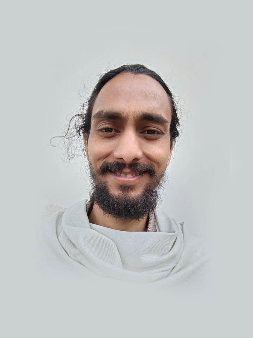 Yogacharya Rajat Purwal, pranayama and shatkarma teacher at Adhiroha