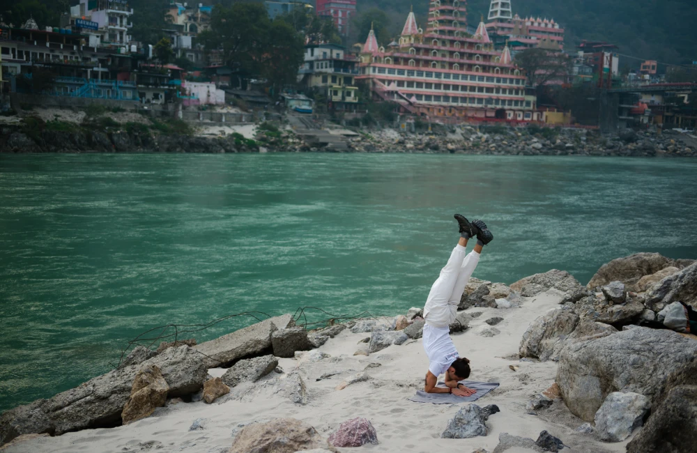 What to Pack for a Yoga Retreat in Rishikesh: The Complete Traveller's Checklist