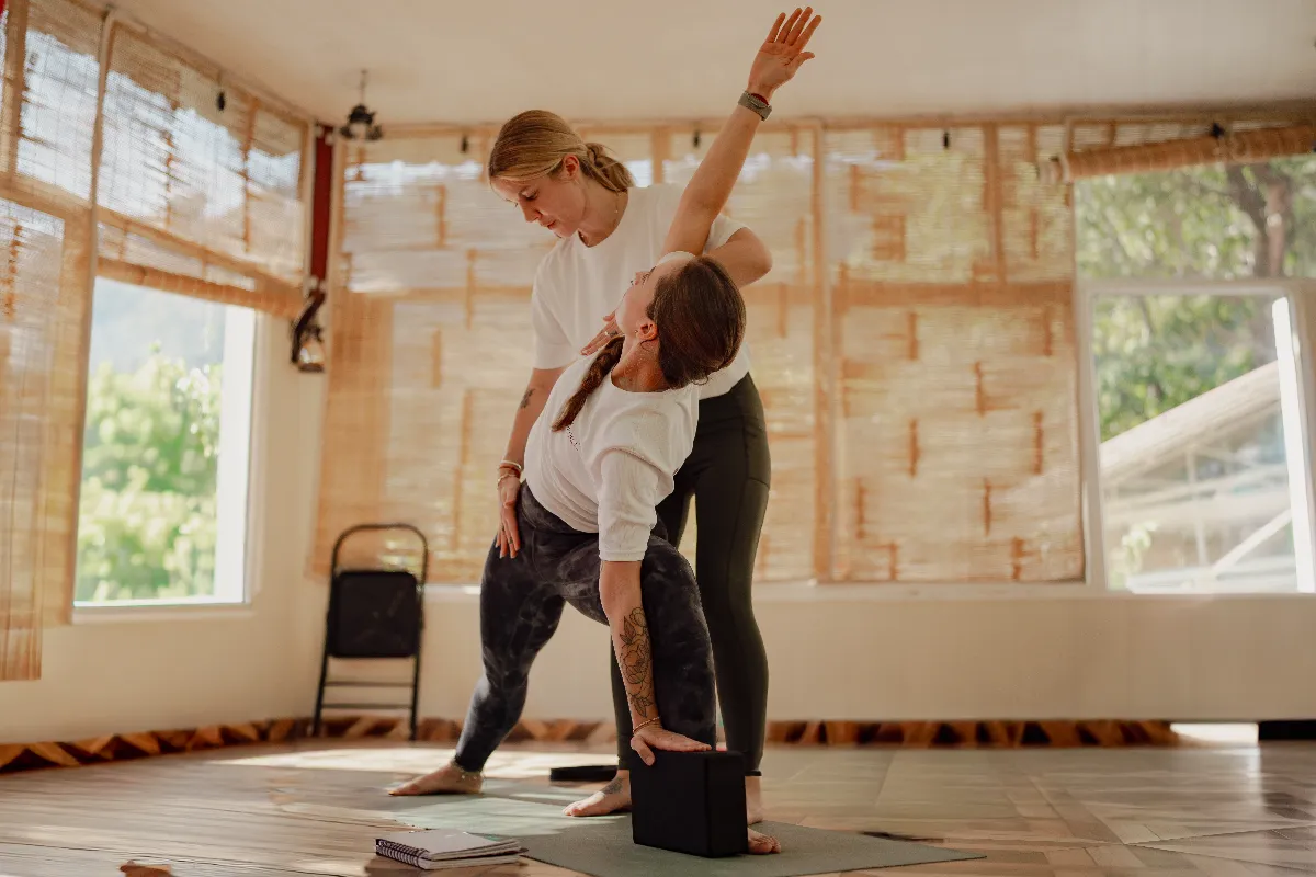 15 Minutes to a Stronger Back: Your Complete Guide to Back Pain Relief